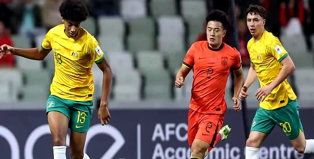 澳大利亚球队力克对手，晋级淘汰赛